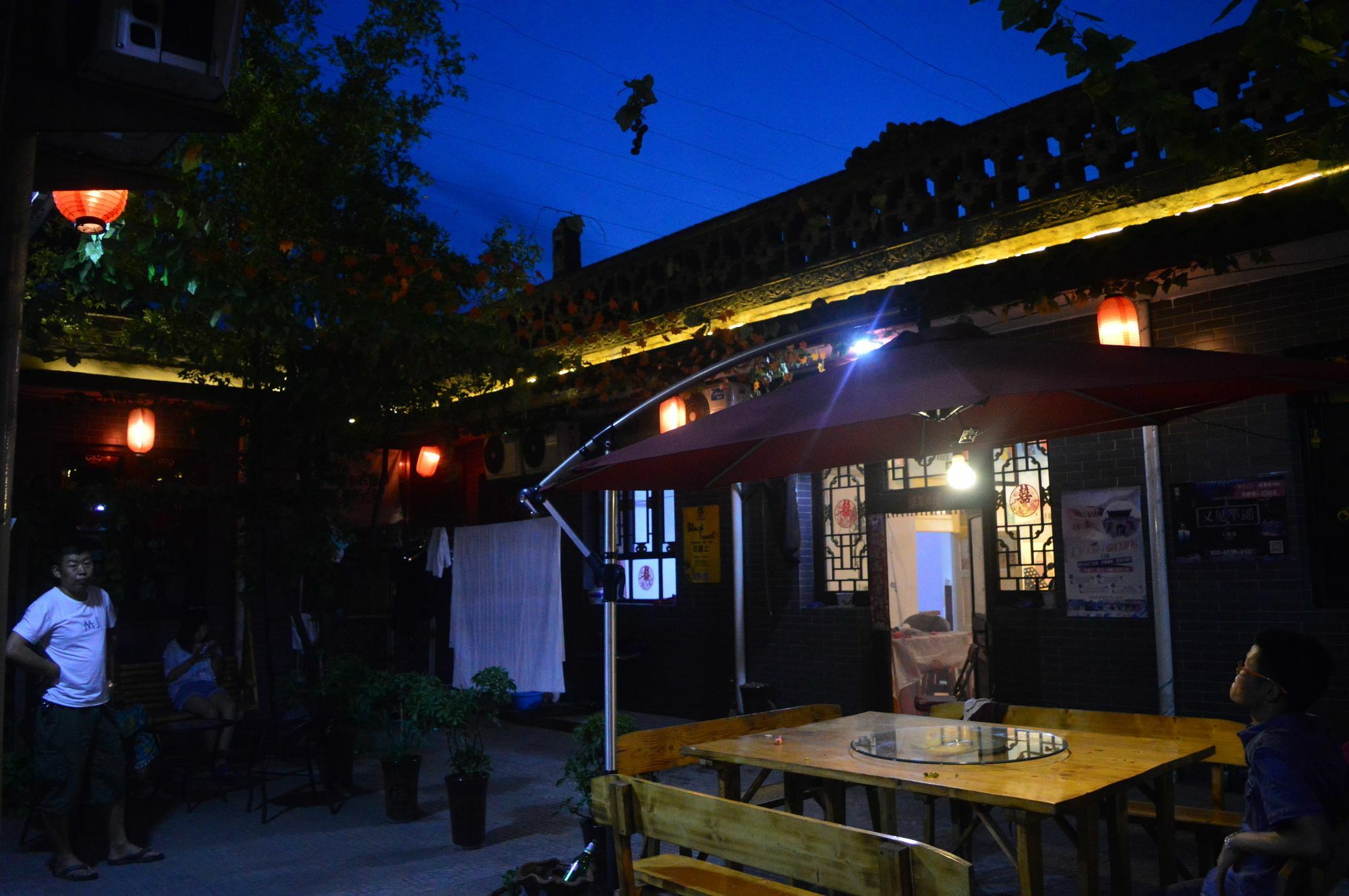Pingyao Lefeng Youth Hostel - Ancient Town Exteriör bild